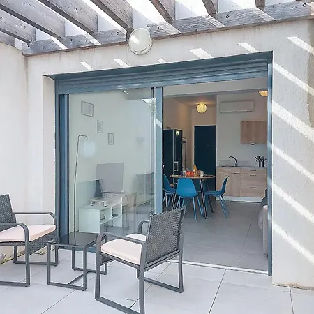 Studio Cote Sud 5 By Interhome